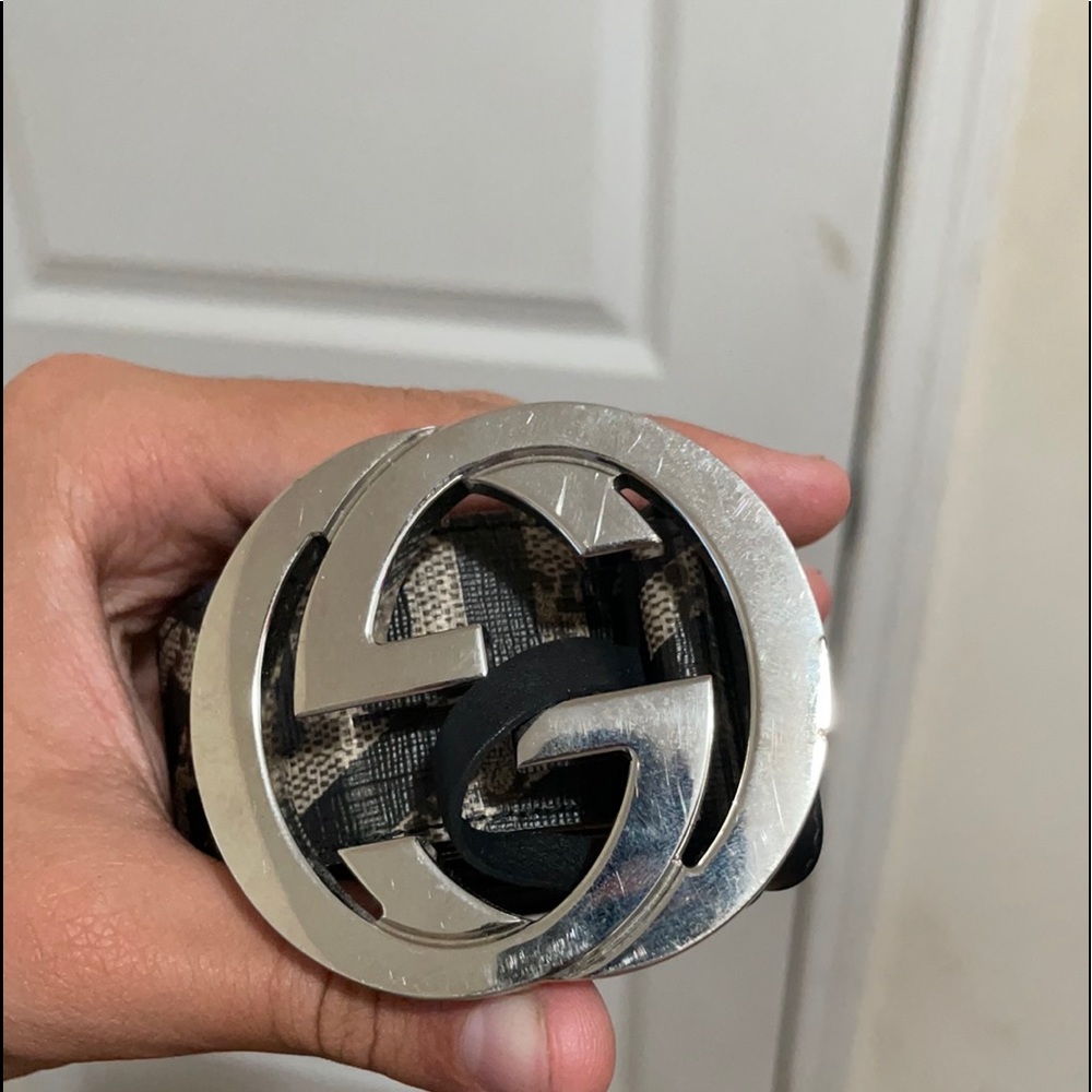 Gucci belt